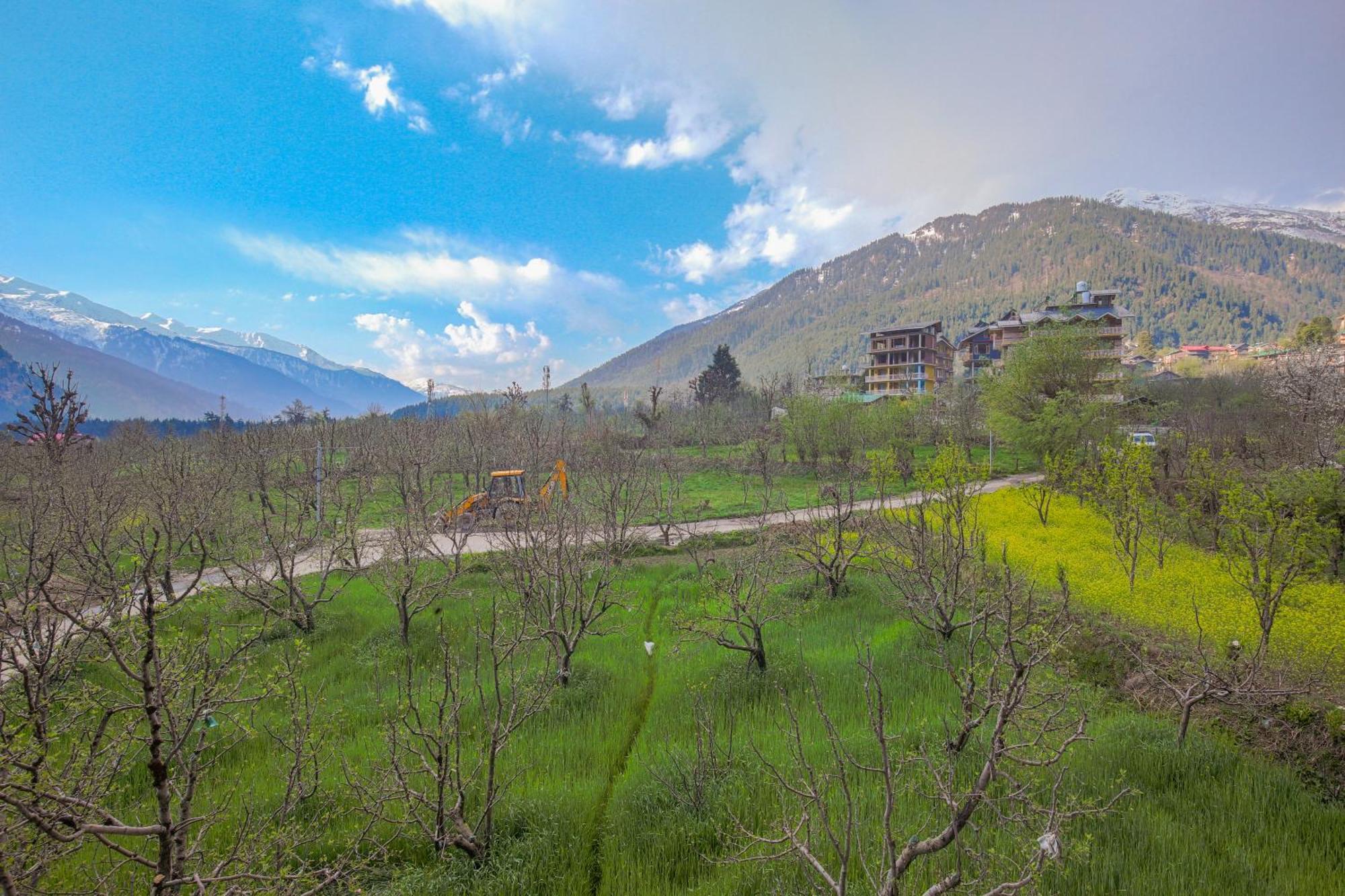 Dev Rising Love Heart Hotel Manali  Bagian luar foto