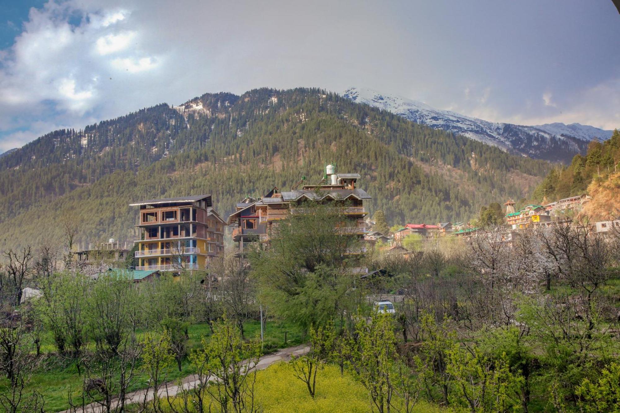 Dev Rising Love Heart Hotel Manali  Bagian luar foto